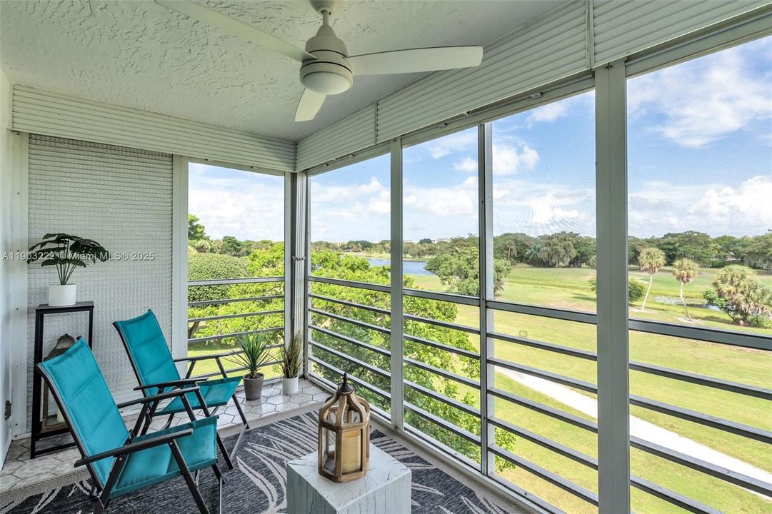 For Rent: $2,900 (2 beds, 2 baths, 1620 Square Feet)