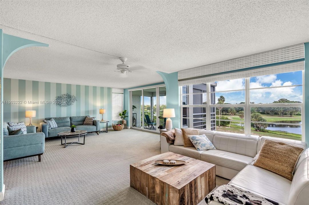 For Rent: $2,900 (2 beds, 2 baths, 1620 Square Feet)