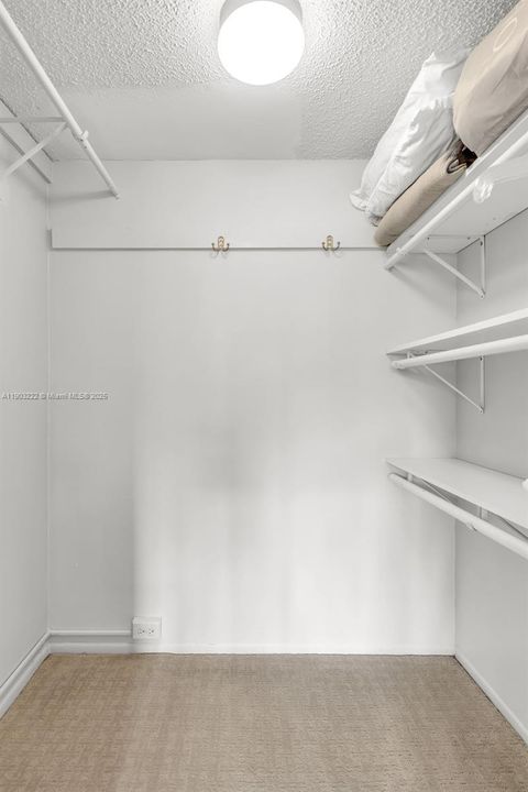 For Rent: $2,900 (2 beds, 2 baths, 1620 Square Feet)