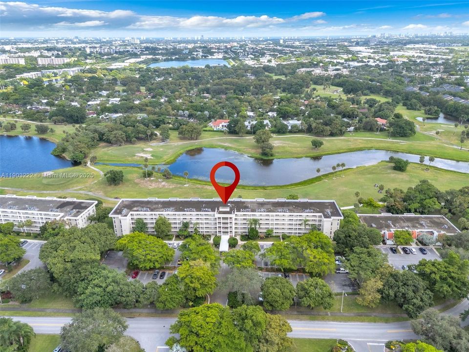 For Rent: $2,900 (2 beds, 2 baths, 1620 Square Feet)