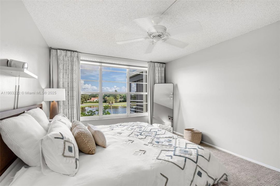 For Rent: $2,900 (2 beds, 2 baths, 1620 Square Feet)