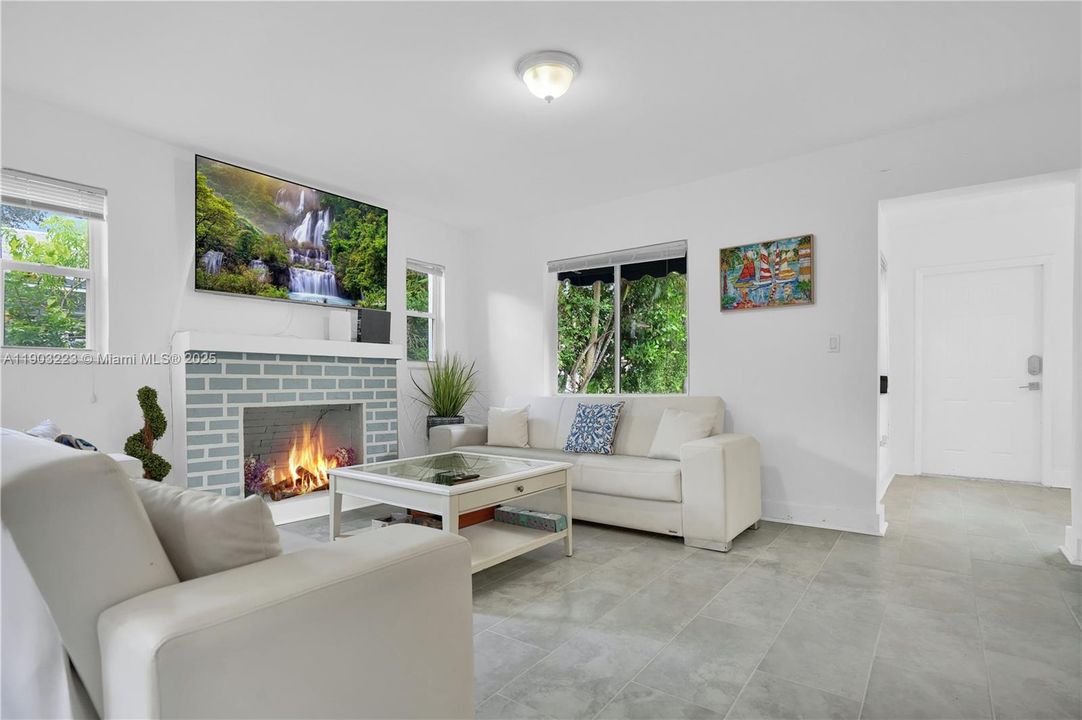 For Sale: $1,190,000 (0 beds, 0 baths, 1822 Square Feet)