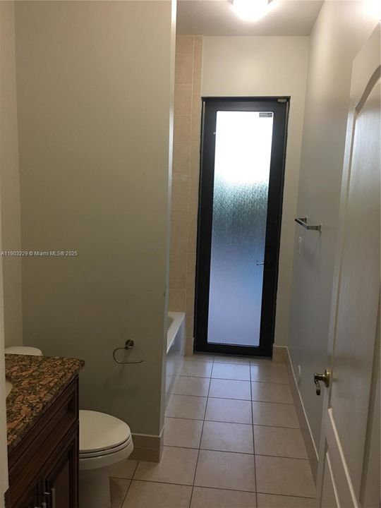 For Sale: $1,050,000 (5 beds, 4 baths, 3210 Square Feet)