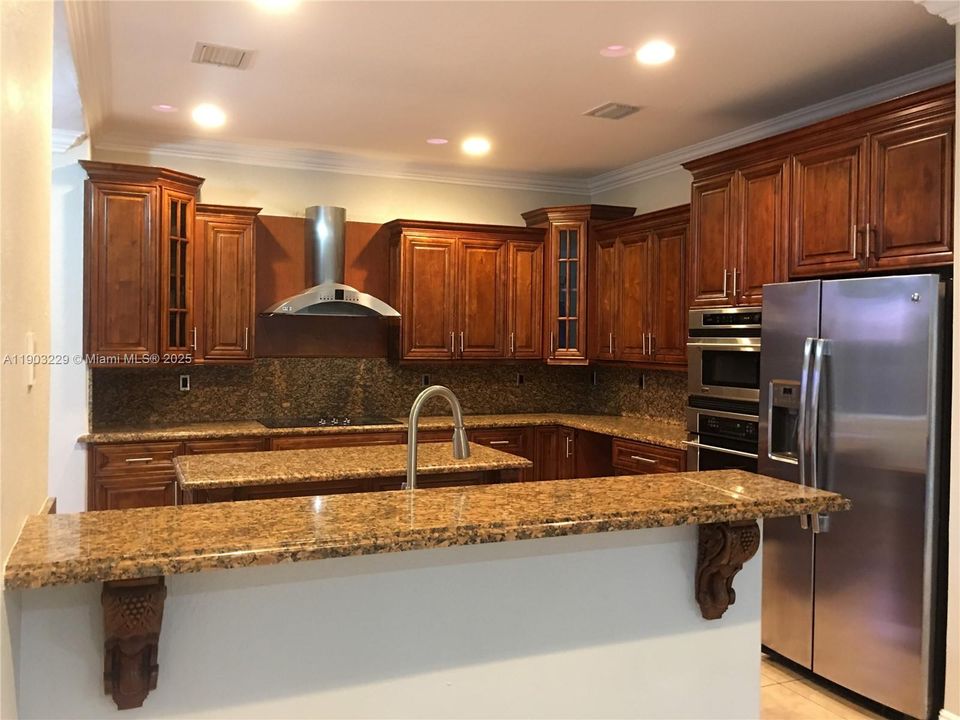 For Sale: $1,050,000 (5 beds, 4 baths, 3210 Square Feet)