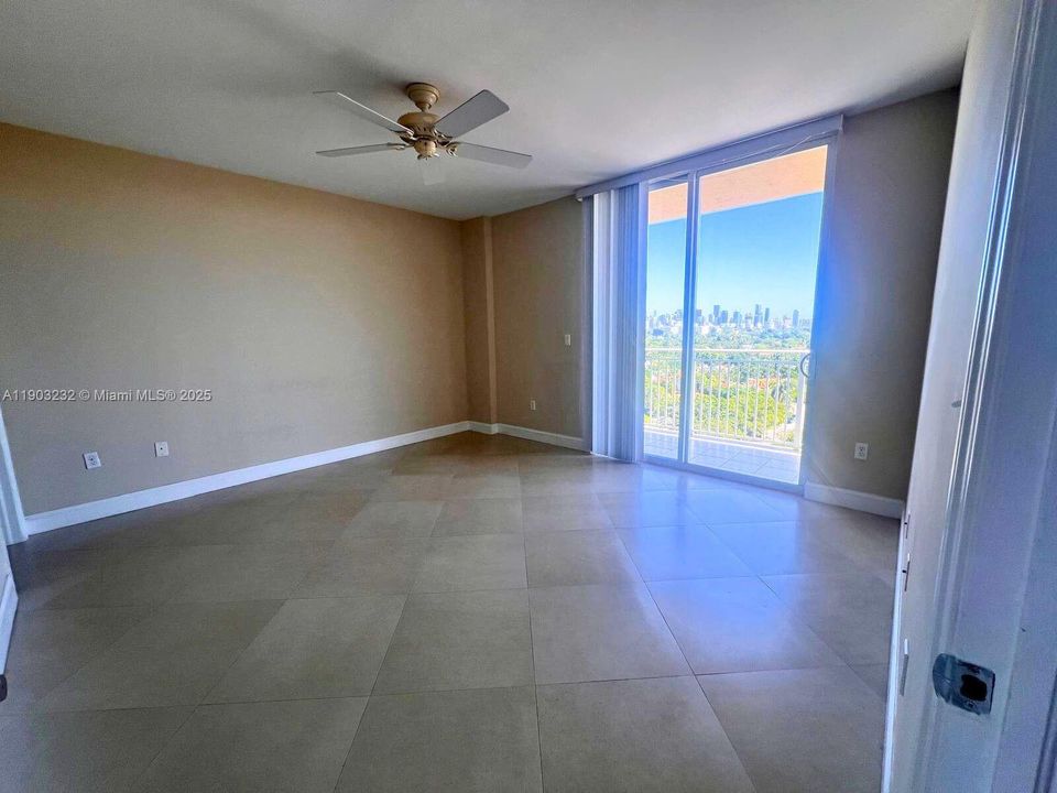 For Rent: $3,200 (2 beds, 2 baths, 1296 Square Feet)