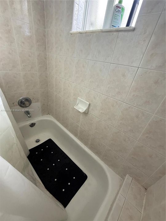 待售: $520,000 (3 贝兹, 2 浴室, 1290 平方英尺)