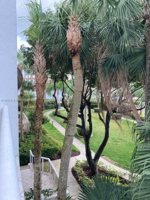 合同活跃: $2,750 (2 贝兹, 2 浴室, 1187 平方英尺)