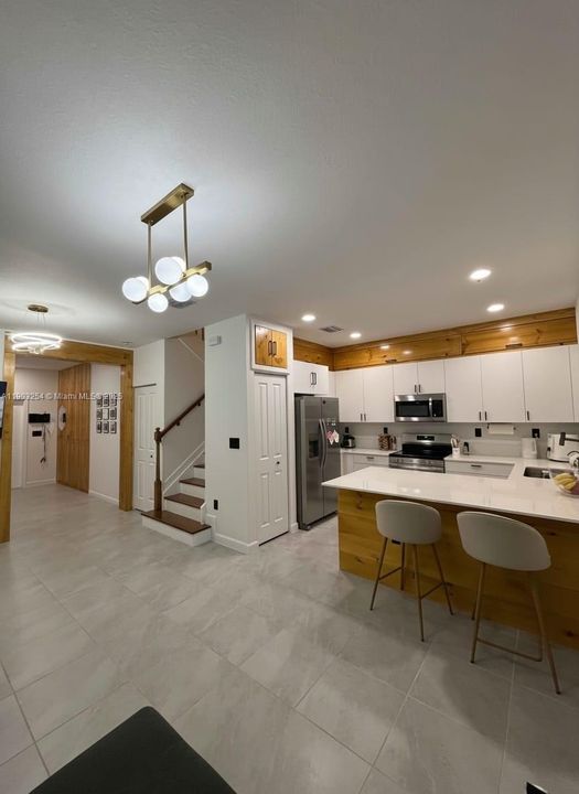 出租: $2,700 (3 贝兹, 2 浴室, 1483 平方英尺)