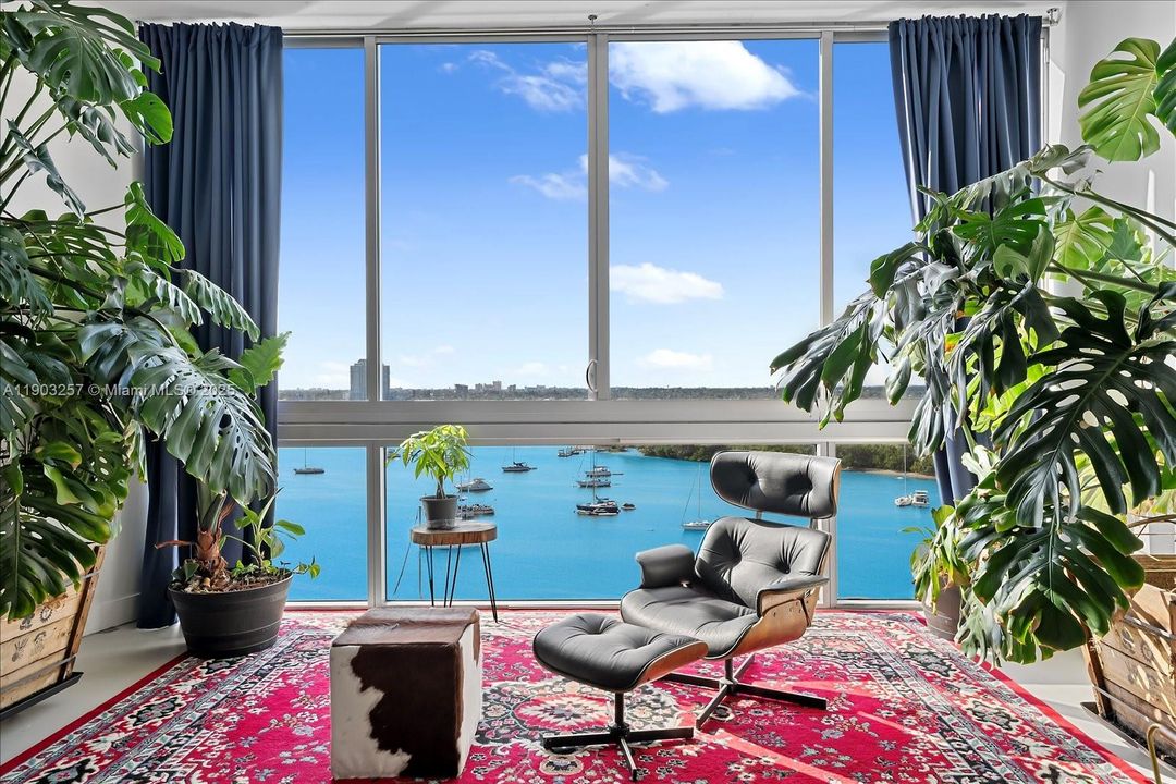 待售: $937,000 (3 贝兹, 2 浴室, 1906 平方英尺)