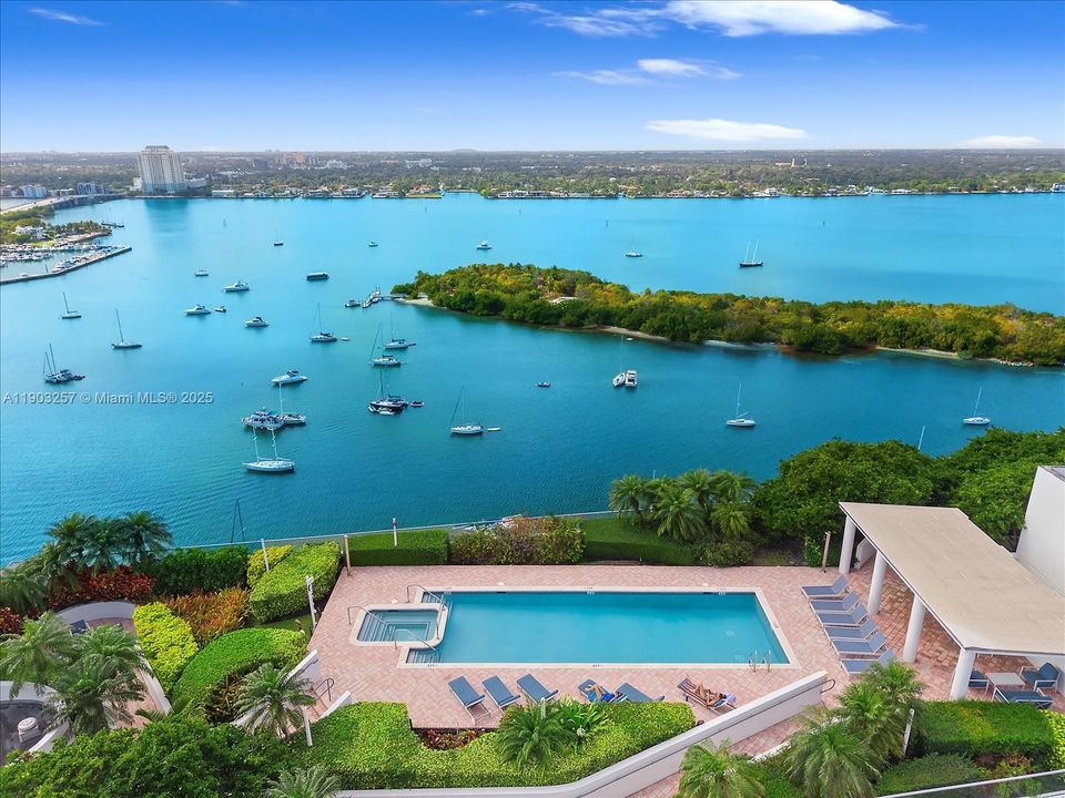 待售: $937,000 (3 贝兹, 2 浴室, 1906 平方英尺)