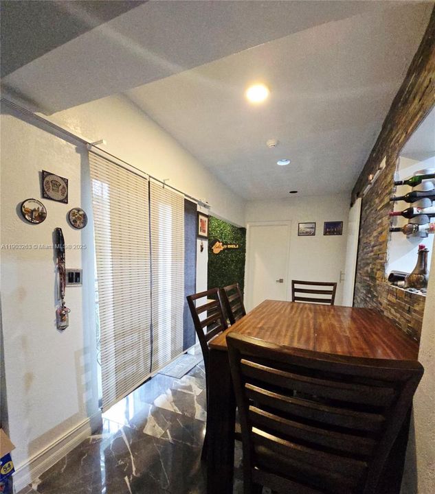 Dinning area with ramp exit