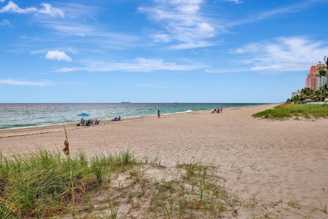 For Sale: $6,000,000 (5 beds, 5 baths, 1485 Square Feet)