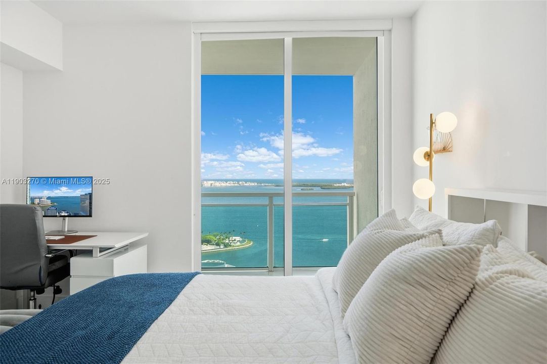 Recently Rented: $5,500 (2 beds, 2 baths, 1120 Square Feet)