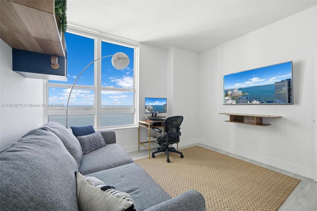 Recently Rented: $5,500 (2 beds, 2 baths, 1120 Square Feet)