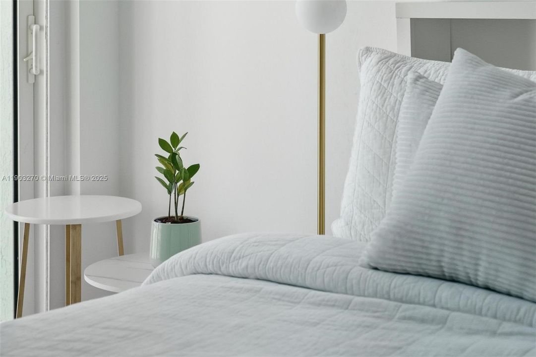 Recently Rented: $5,500 (2 beds, 2 baths, 1120 Square Feet)