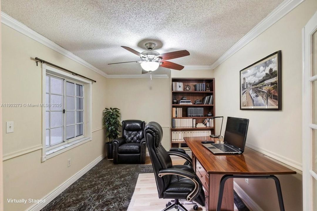 For Sale: $580,000 (4 beds, 2 baths, 1510 Square Feet)