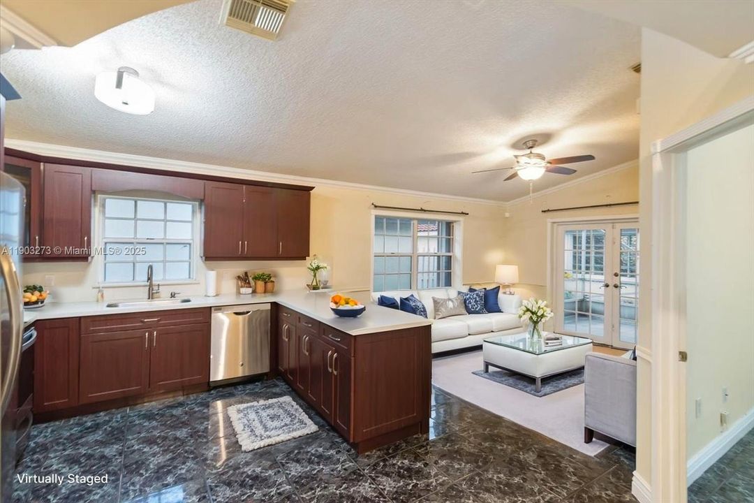 For Sale: $580,000 (4 beds, 2 baths, 1510 Square Feet)