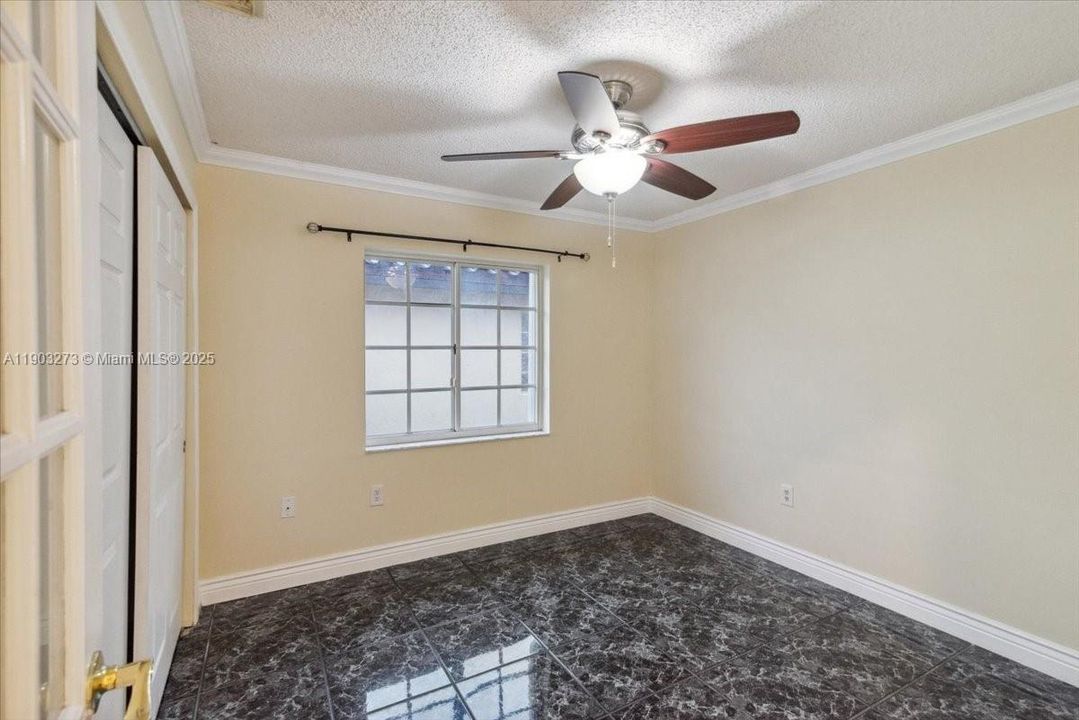 For Sale: $580,000 (4 beds, 2 baths, 1510 Square Feet)