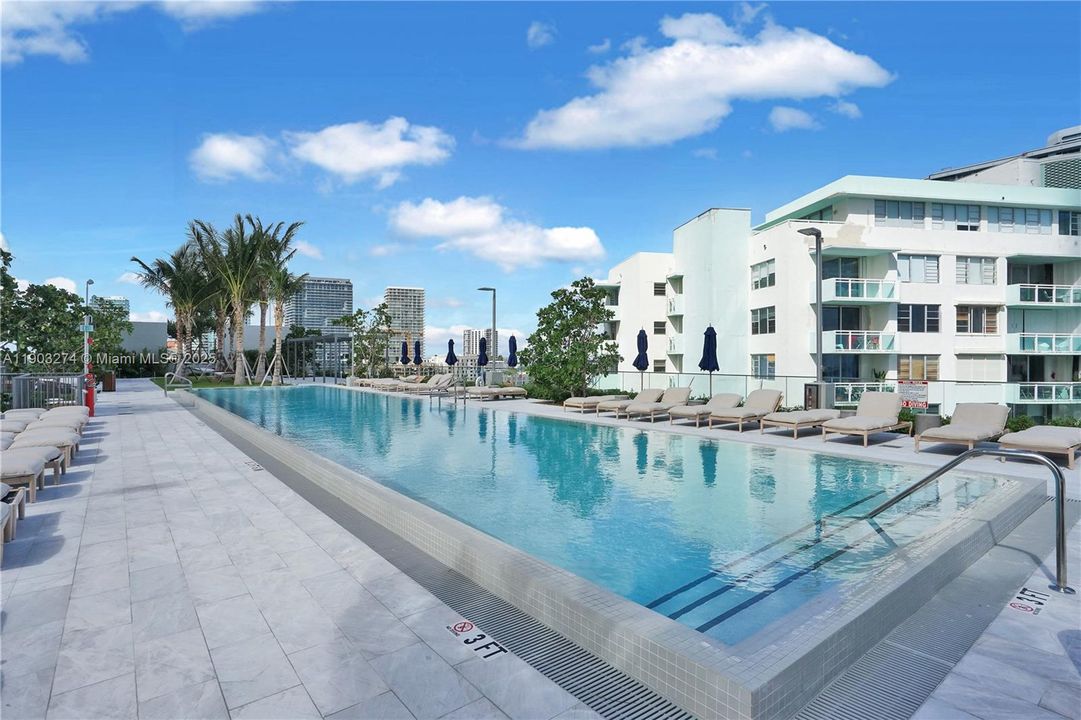 9th floor amenity deck has cabanas, grills & tennis courts