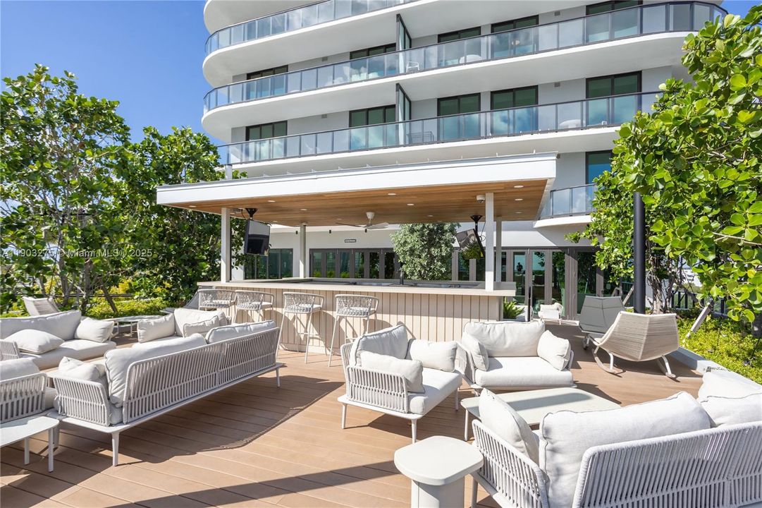 For Rent: $6,500 (1 beds, 1 baths, 0 Square Feet)