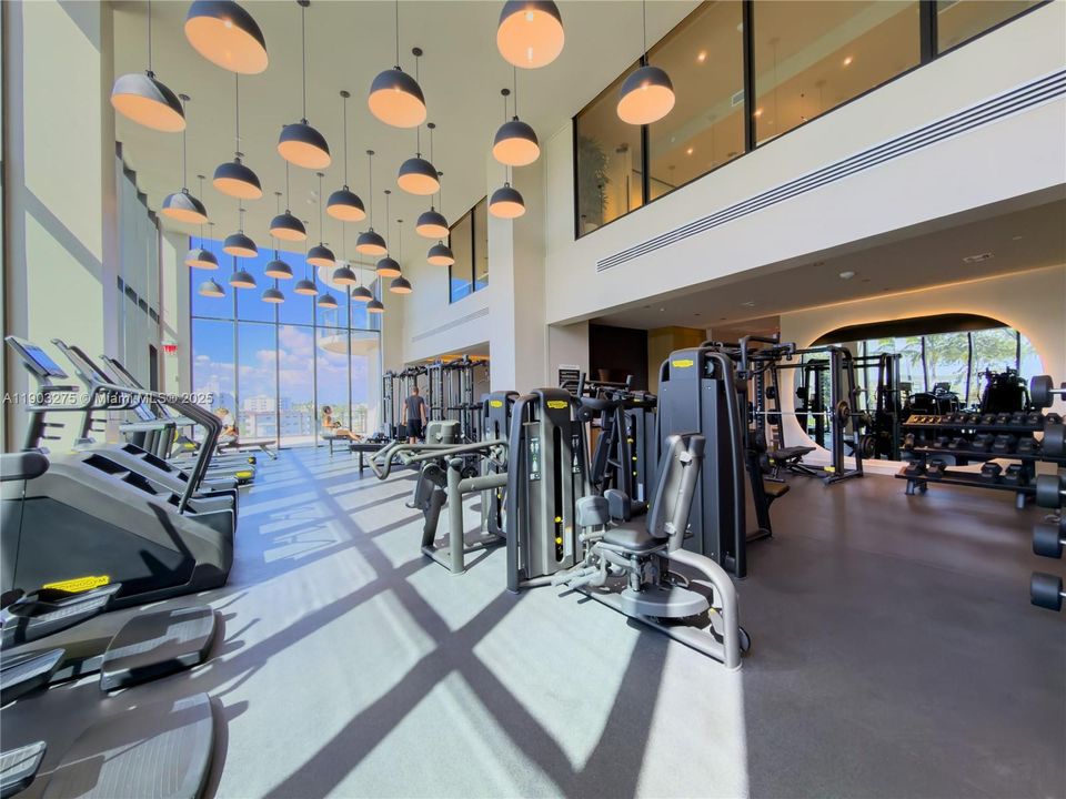 For Rent: $6,500 (1 beds, 1 baths, 0 Square Feet)