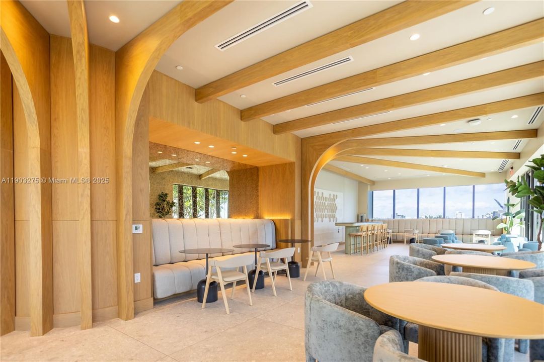 For Rent: $6,500 (1 beds, 1 baths, 0 Square Feet)