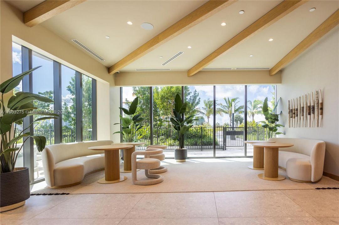 For Rent: $6,500 (1 beds, 1 baths, 0 Square Feet)