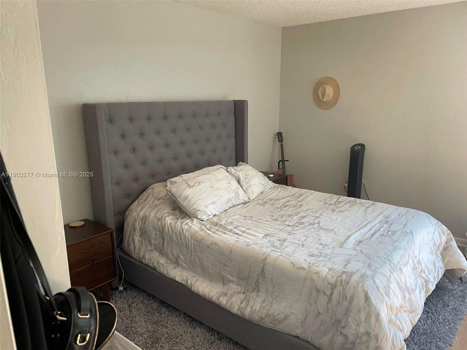 Activo con contrato: $1,900 (1 camas, 1 baños, 672 Pies cuadrados)