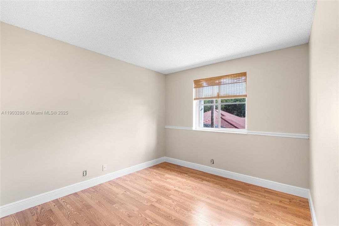 For Rent: $4,900 (4 beds, 2 baths, 2114 Square Feet)