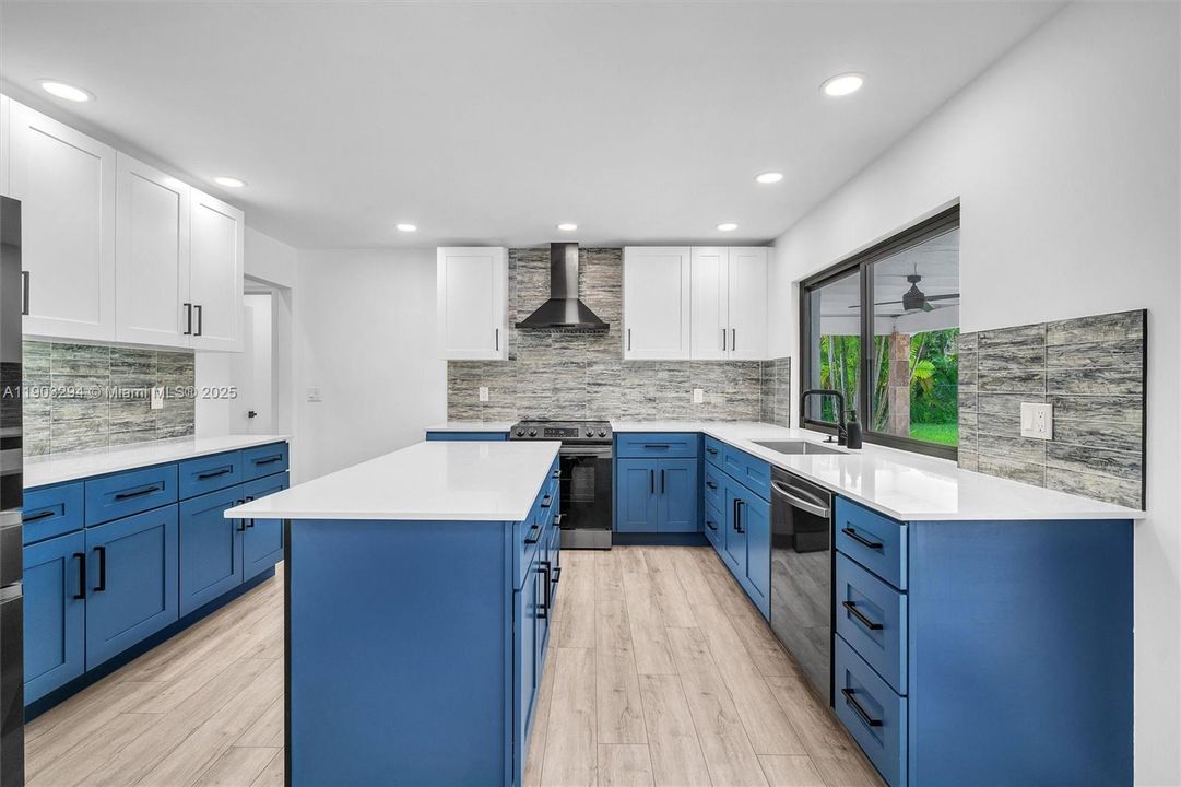 For Rent: $7,000 (4 beds, 2 baths, 2508 Square Feet)