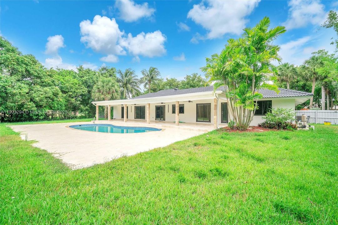 For Rent: $7,000 (4 beds, 2 baths, 2508 Square Feet)