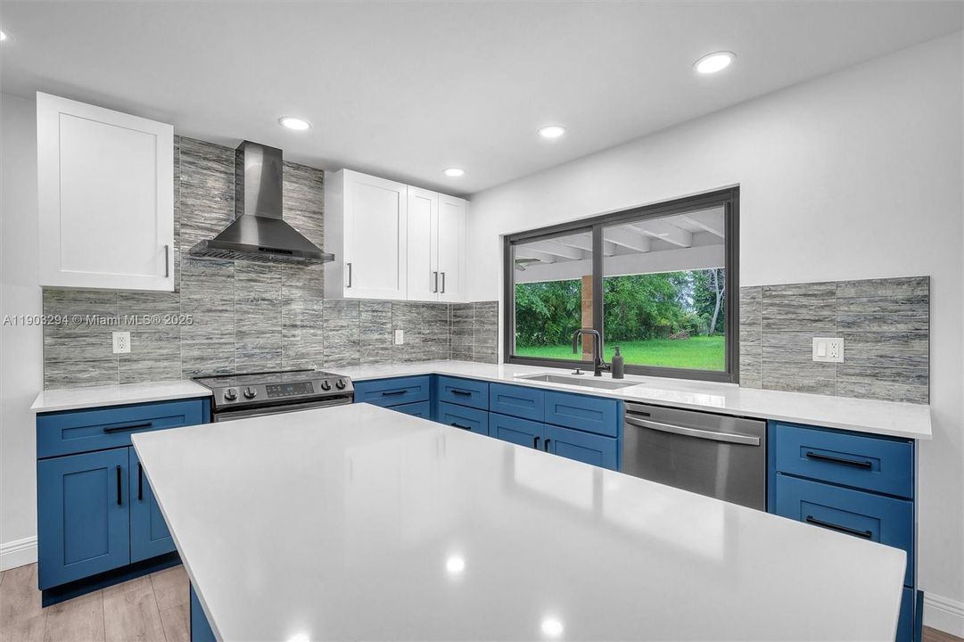 For Rent: $7,000 (4 beds, 2 baths, 2508 Square Feet)