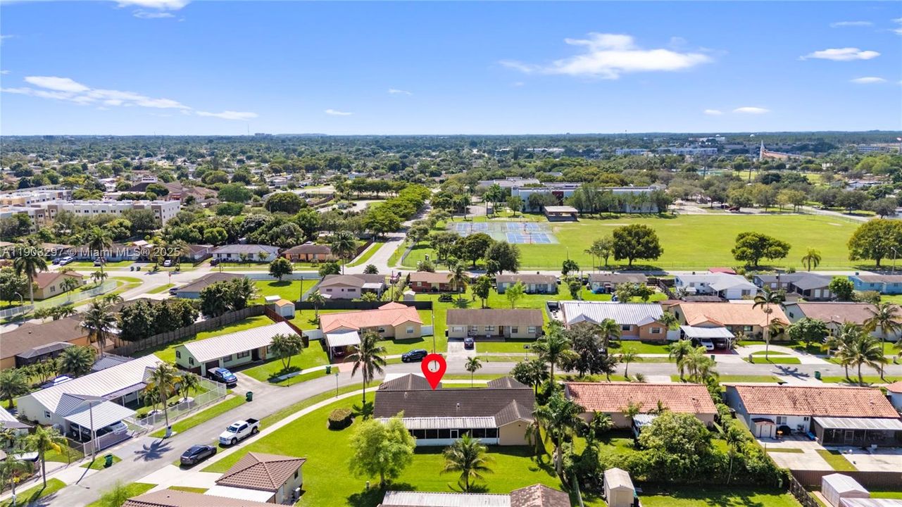 Active With Contract: $589,900 (4 beds, 2 baths, 1880 Square Feet)