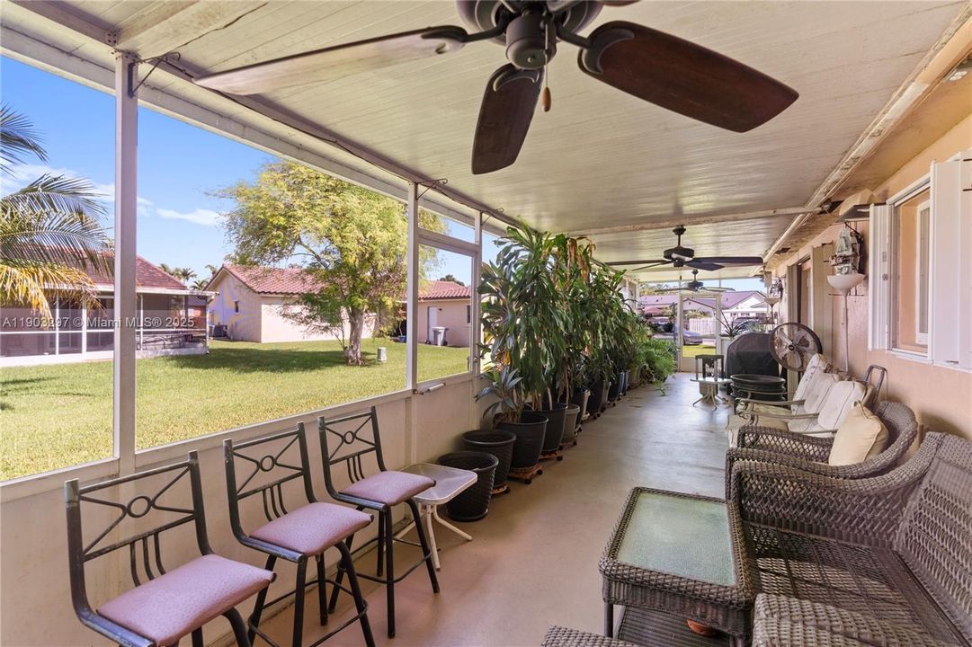 Active With Contract: $589,900 (4 beds, 2 baths, 1880 Square Feet)
