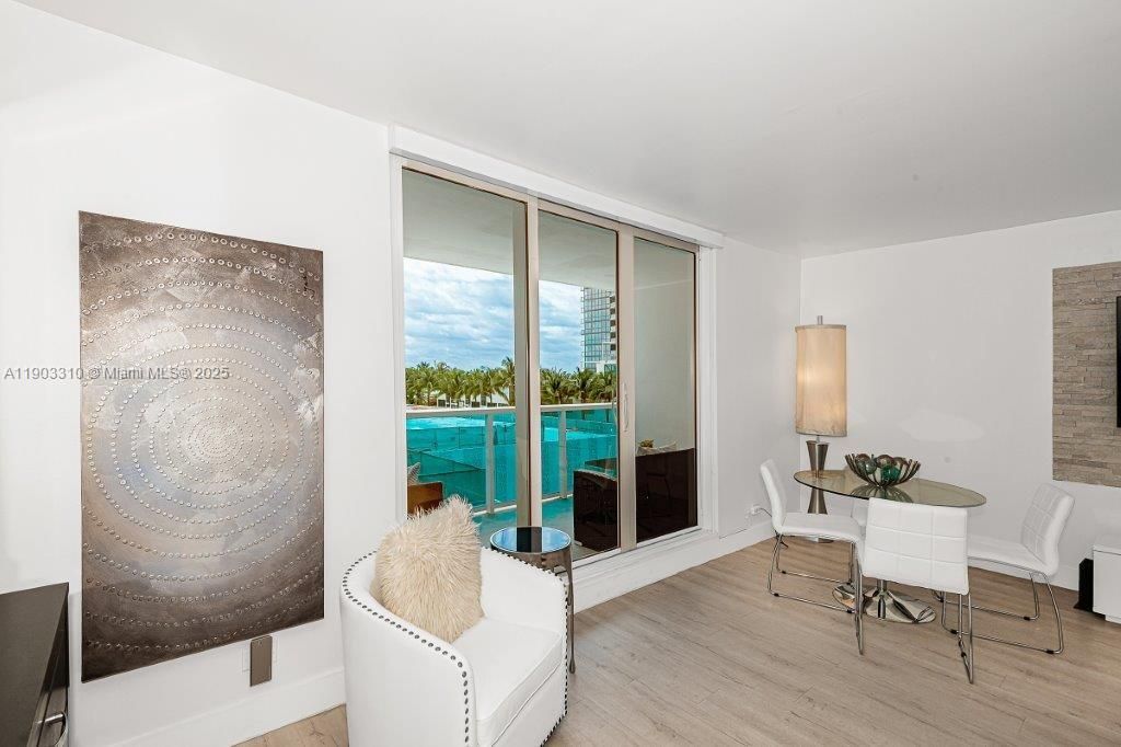 Active With Contract: $7,500 (0 beds, 1 baths, 600 Square Feet)