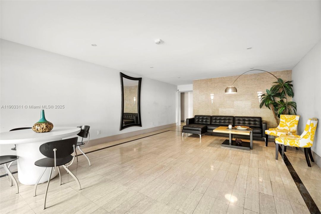 For Rent: $3,050 (2 beds, 2 baths, 1465 Square Feet)