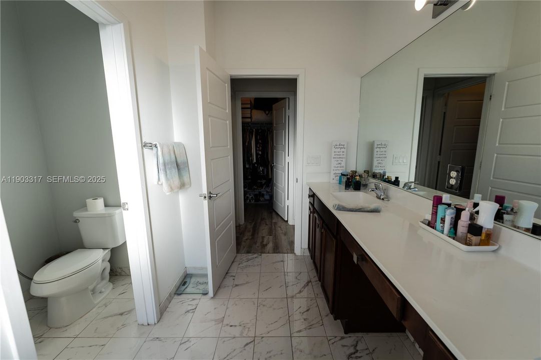 For Sale: $524,900 (3 beds, 2 baths, 1898 Square Feet)