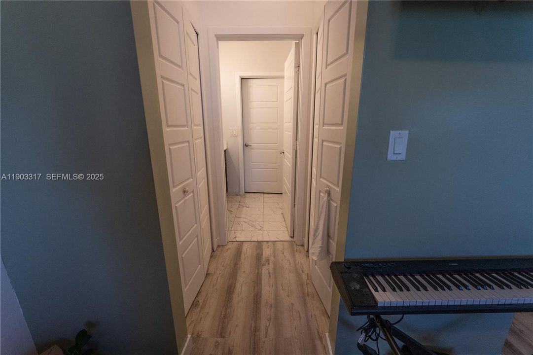 For Sale: $524,900 (3 beds, 2 baths, 1898 Square Feet)