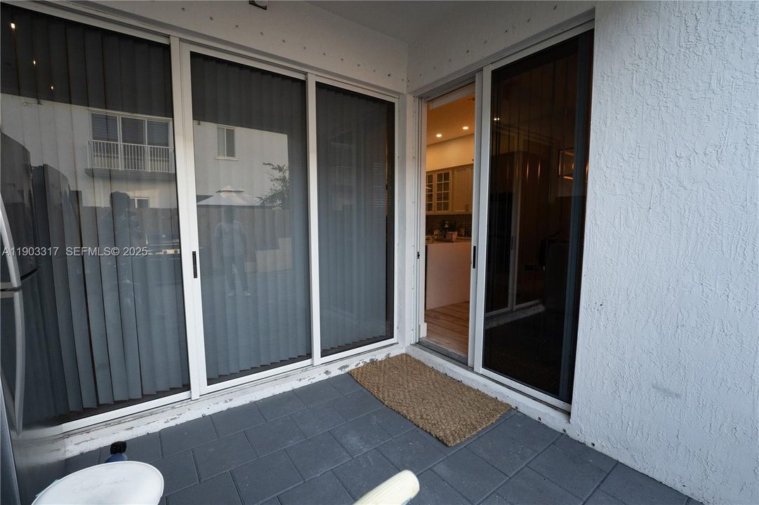 For Sale: $524,900 (3 beds, 2 baths, 1898 Square Feet)