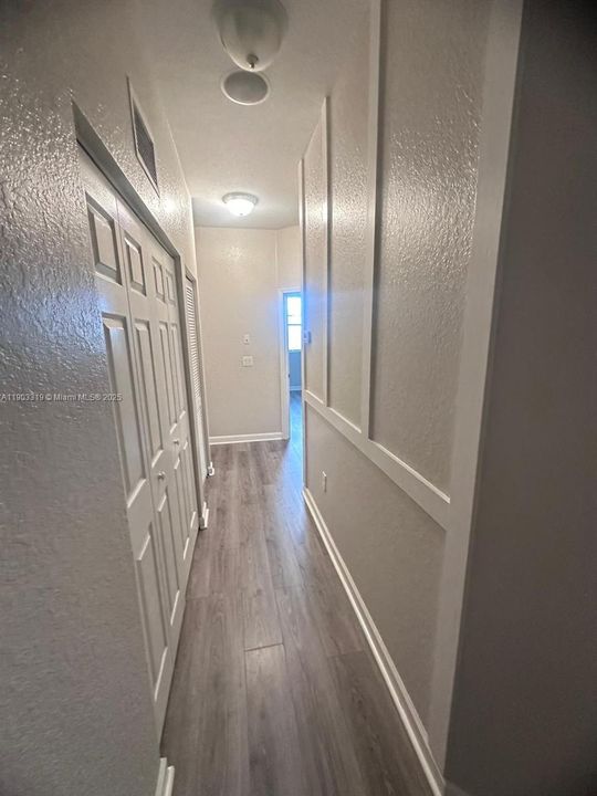 Recently Rented: $2,900 (3 beds, 2 baths, 1661 Square Feet)