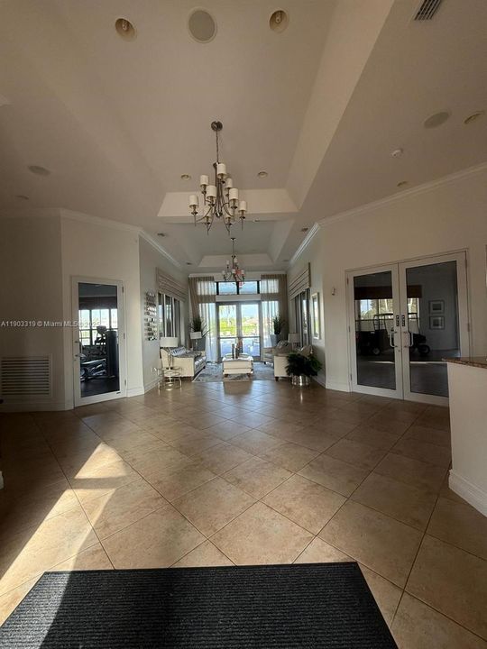 Recently Rented: $2,900 (3 beds, 2 baths, 1661 Square Feet)