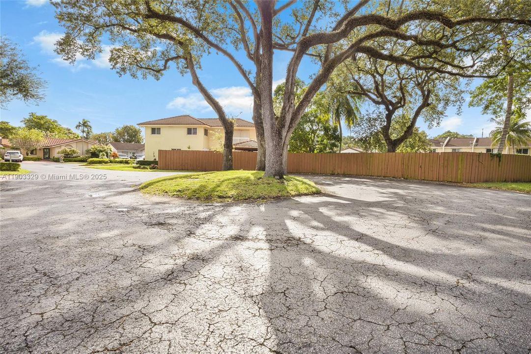 Recently Rented: $3,600 (4 beds, 3 baths, 1413 Square Feet)