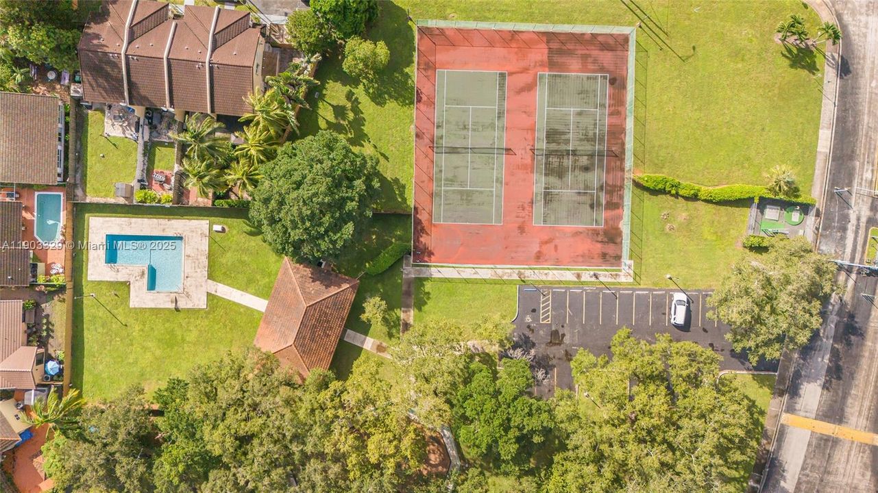 Recently Rented: $3,600 (4 beds, 3 baths, 1413 Square Feet)