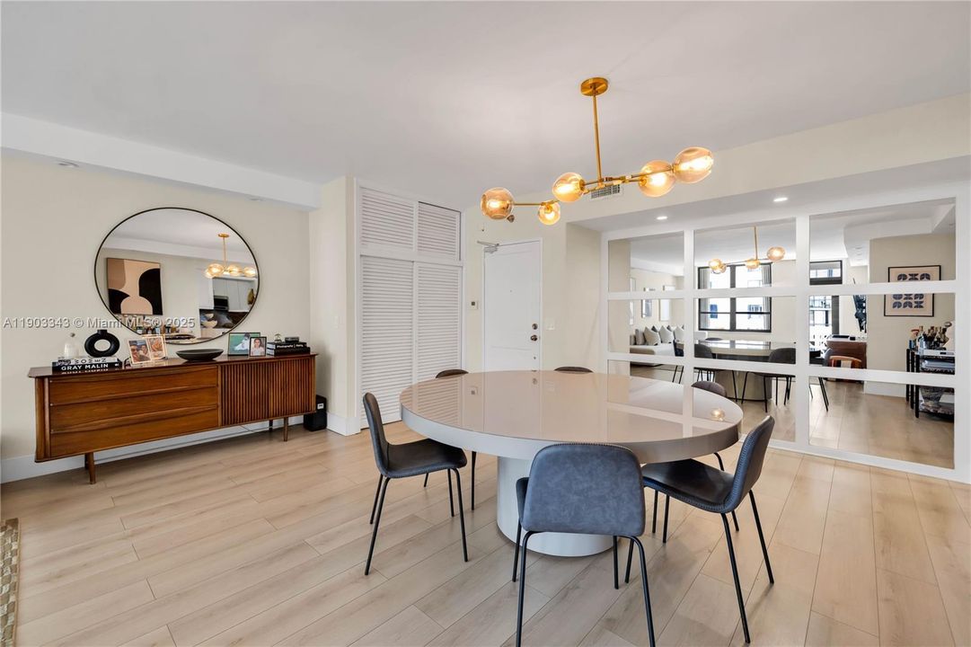 Recently Rented: $3,200 (1 beds, 1 baths, 1019 Square Feet)