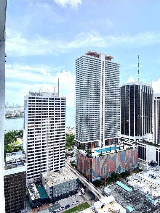 For Rent: $2,650 (1 beds, 1 baths, 665 Square Feet)