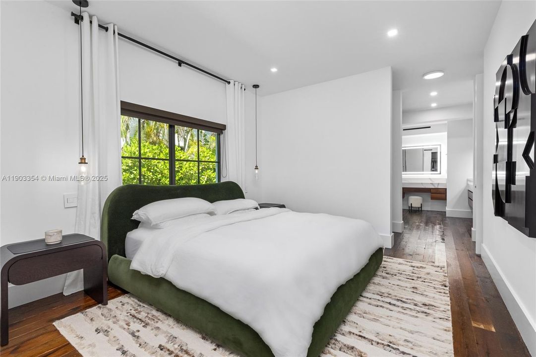 待售: $2,995,000 (4 贝兹, 3 浴室, 2388 平方英尺)