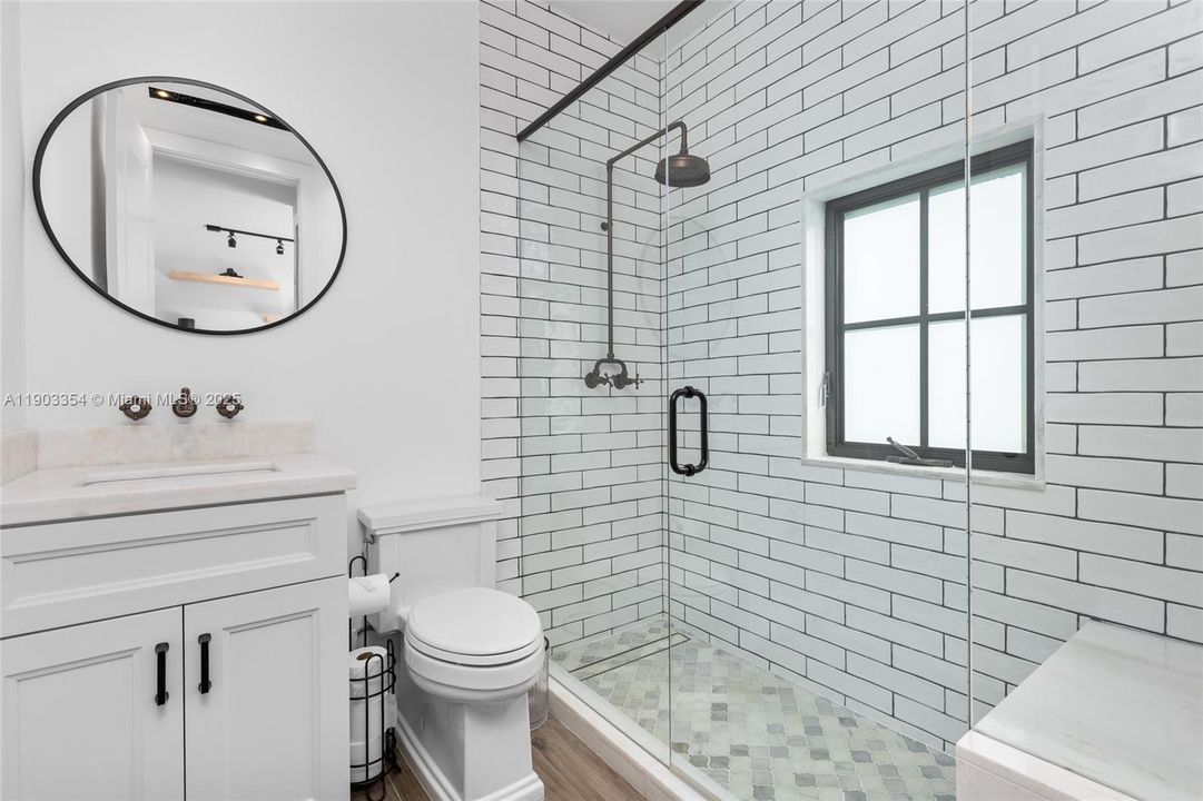 待售: $2,995,000 (4 贝兹, 3 浴室, 2388 平方英尺)