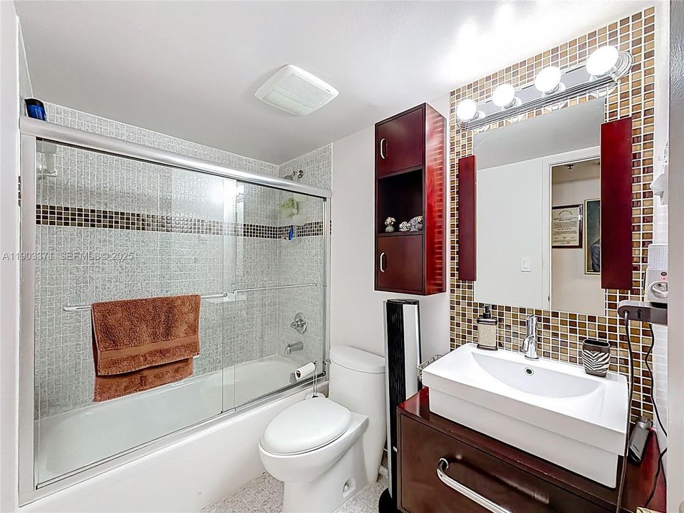 For Sale: $780,000 (3 beds, 3 baths, 2267 Square Feet)