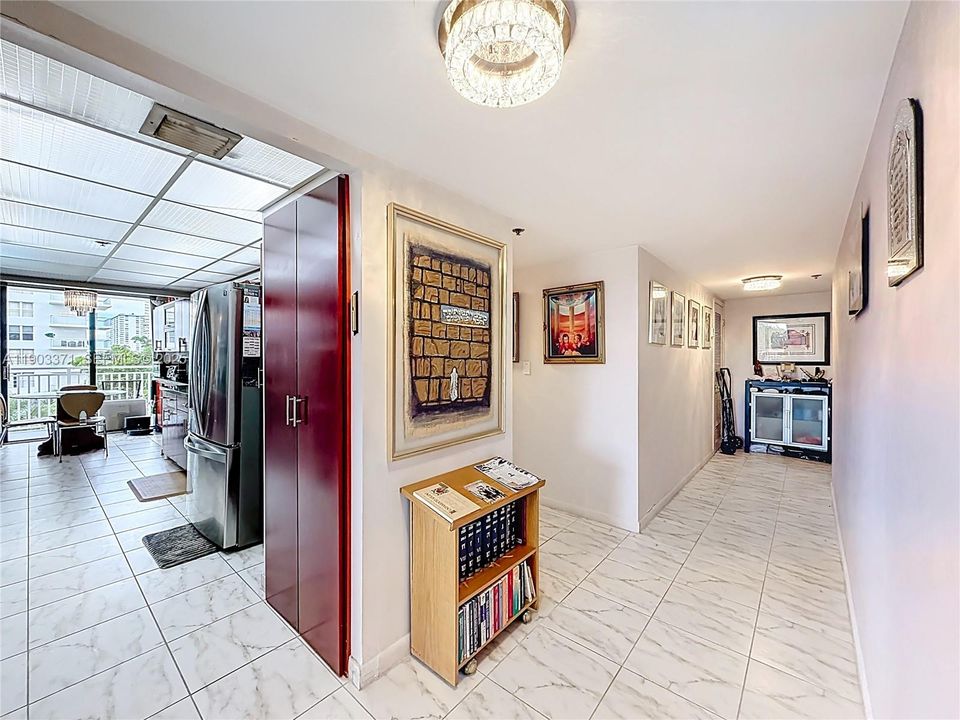 For Sale: $780,000 (3 beds, 3 baths, 2267 Square Feet)