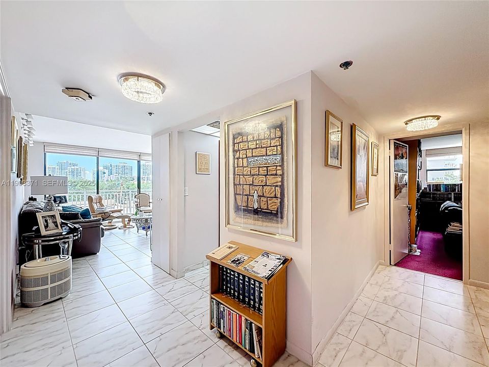 For Sale: $780,000 (3 beds, 3 baths, 2267 Square Feet)